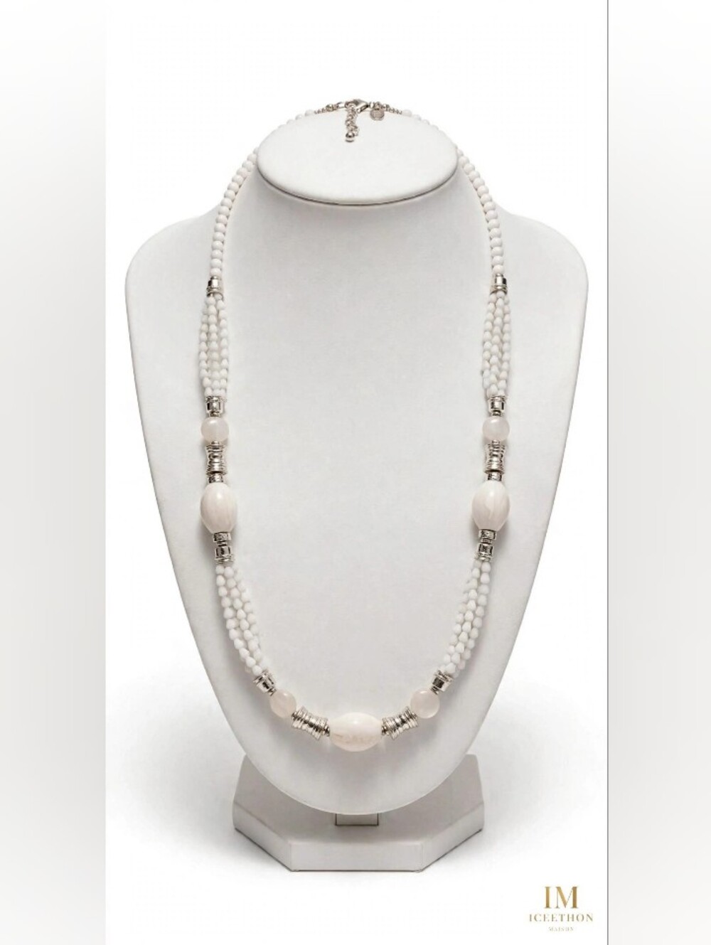 White Tribal Beaded Necklace 17.5in Boho Ethnic Aztec Statement ICEETHON MAISON